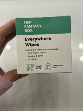 Her Fantasy Box, Everything Wipes (Ready To Ship)